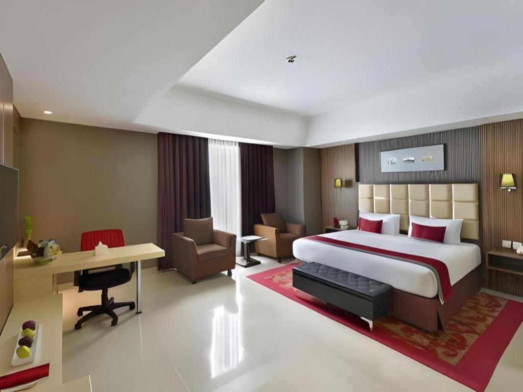Travello Hotel Bandung Dış mekan fotoğraf