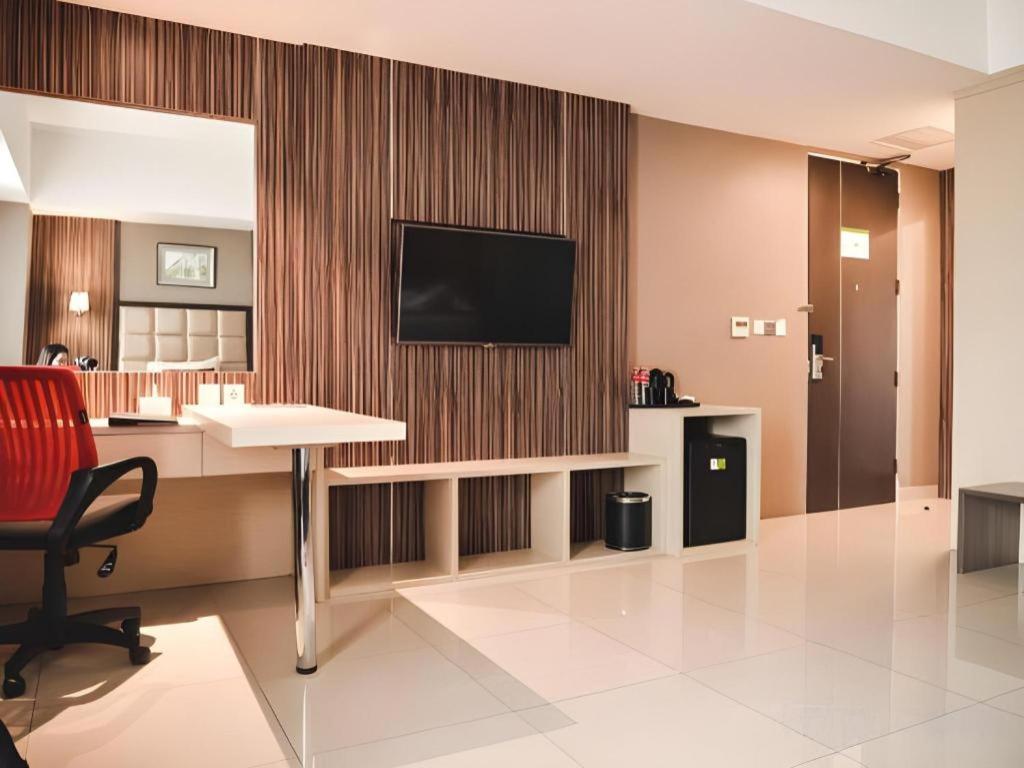 Travello Hotel Bandung Dış mekan fotoğraf